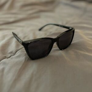 ONE Diva Rose Polarized Sunglasses